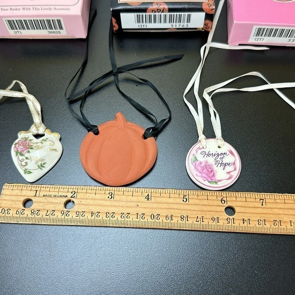 Vtg Longaberger Basket‎ Ceramic Tie Ons Lot of 3 Pumpkin Horizon of Hope Floral